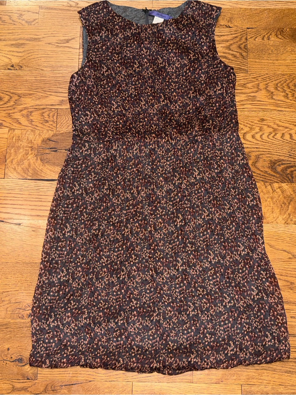 Les Copains Blue. Silk Bubble Hem Shift Dress. Gray Multi. Size 10.